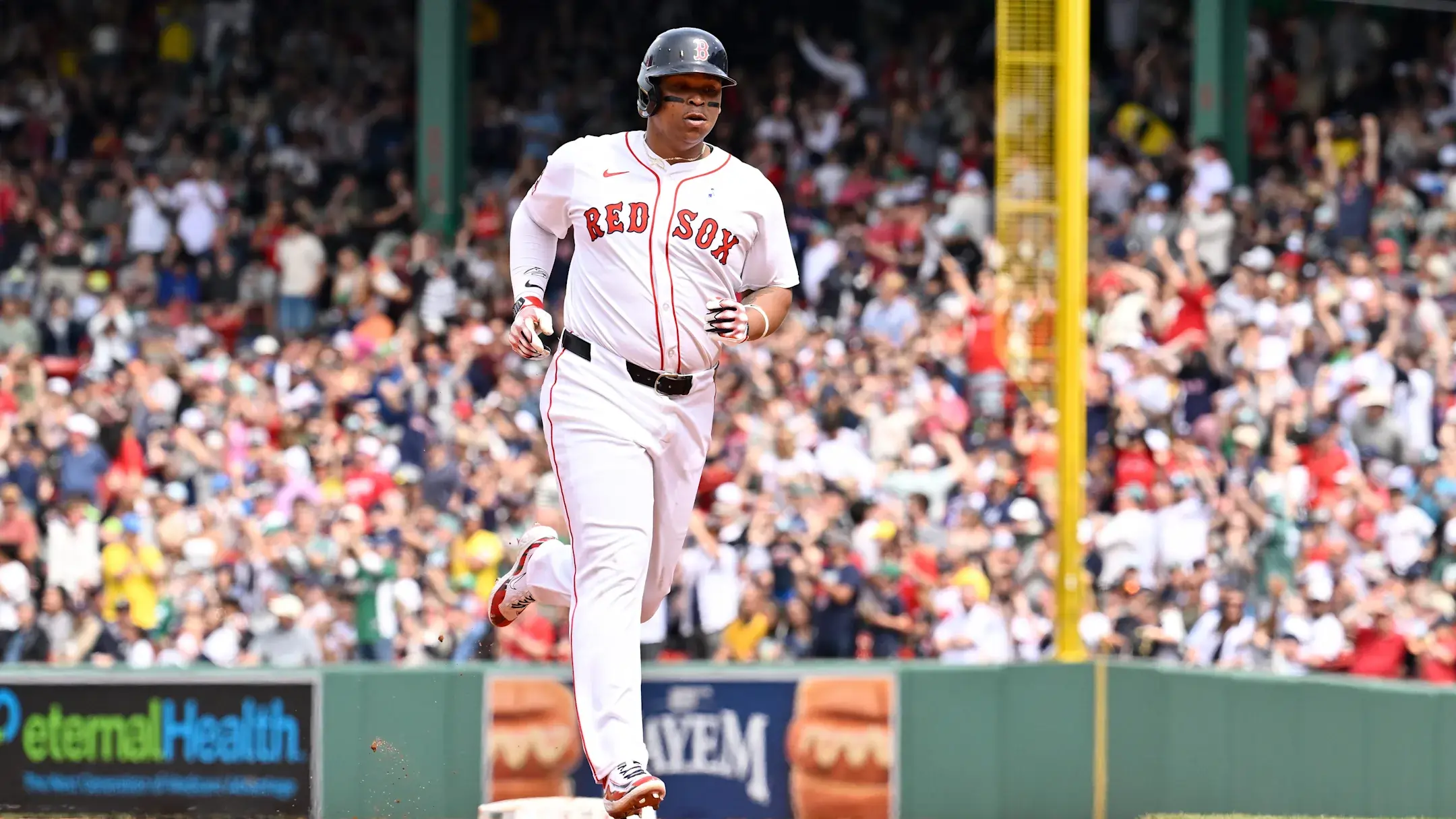 Red Sox Just Shook Up the MLB Trade Market – Yankees Rivalry Gets Even Nastier
